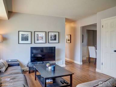 Main picture of 525 Sheldon Dr