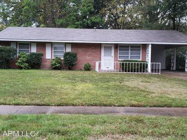 Main picture of 2307 Racine Dr