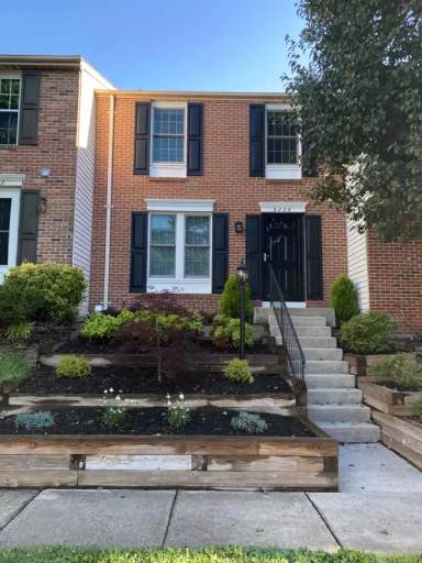 Main picture of 6026 Buttercup Ct