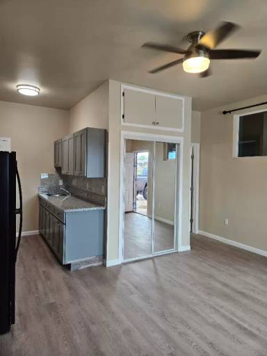 Main picture of 180 S Lehua St