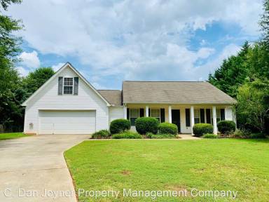 Main picture of 120 Largess Ln