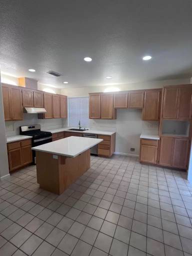 Main picture of 2935 Bergamo Way