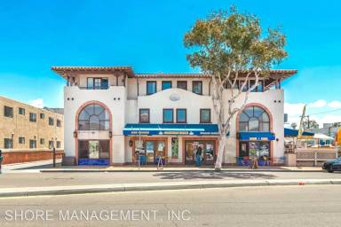 Main picture of 802 - 804 Island Ct