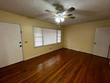 Main picture of 608 Cardinal Ave