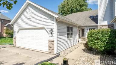 Main picture of 713 Bent Tree Dr