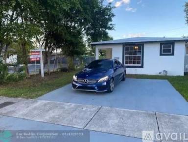 Main picture of 3013 NW 12th St