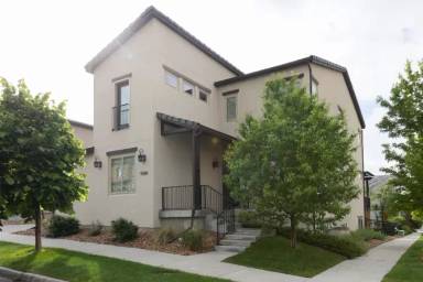 Main picture of 15584 W Baker Ave