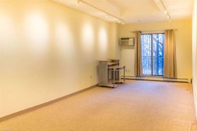 Main picture of 373 Highland Ave