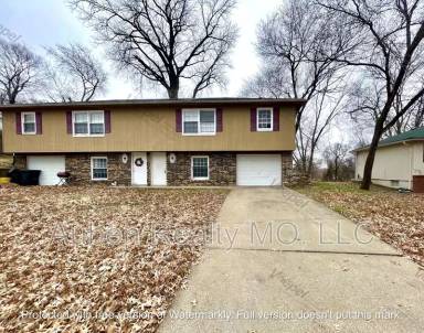 Main picture of 7209 Montana Ave