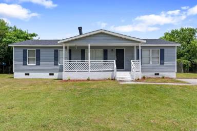 Main picture of 1902 McGregor Dr