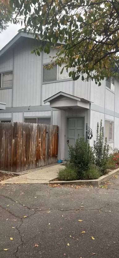 Main picture of 508 NE Anderson St