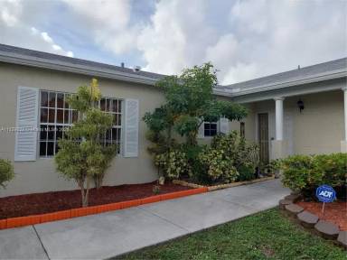 Main picture of 11851 SW 42nd Pl