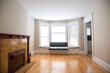 Main picture of 2700 N Murray Ave