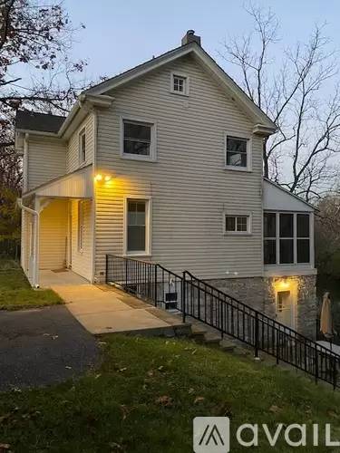Main picture of 2071 Tulpehocken Rd