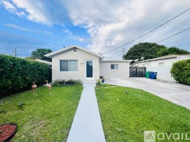 Main picture of 3057 NW 30th St