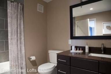 Main picture of Front Street Lofts