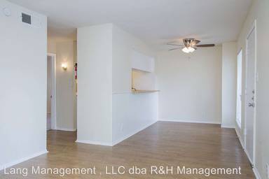 Main picture of 1401 Kipling St