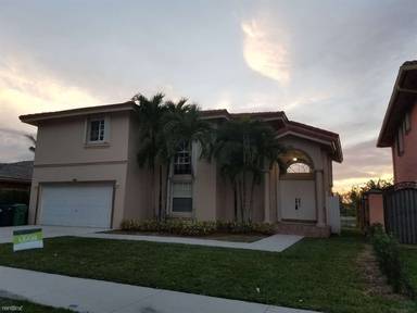 Main picture of 4300 SW 159th Ave