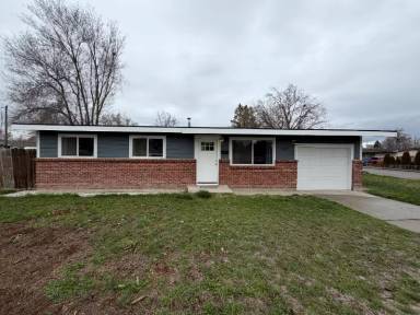 Main picture of 402 Chestnut St