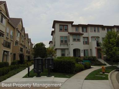 Main picture of 118 Selby Ln