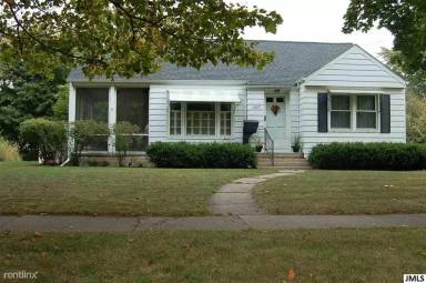 Main picture of 1027 S Bowen St