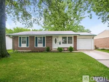Main picture of 1986 Hungerford Dr