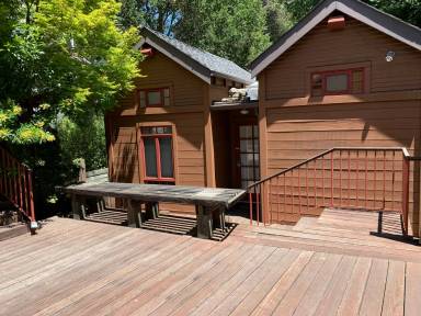 Main picture of 2513 Alpine Rd