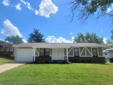 Main picture of 2442 Soundview Ct