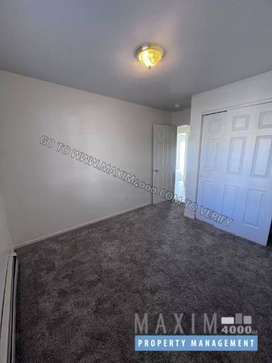 Main picture of 1124 E Carolina Ave