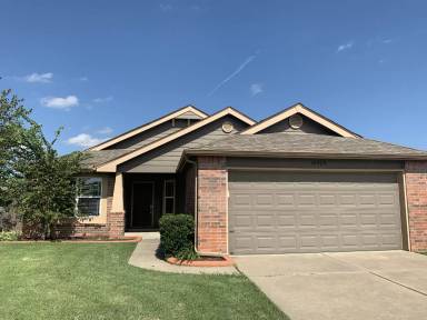 Main picture of 14509 E 110th Pl N