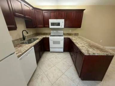Main picture of 2407 24th Ln