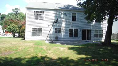 Main picture of 128 Hedgerow Ln