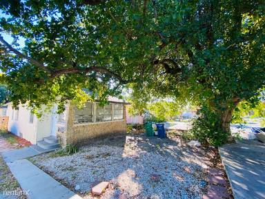 Main picture of 2228 NW 51st St