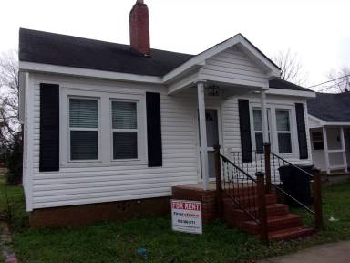 Main picture of 221 Green St