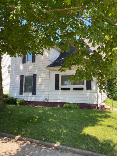 Main picture of 110 Niles Ave