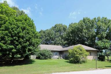 Main picture of 4282 Cleveland Ave