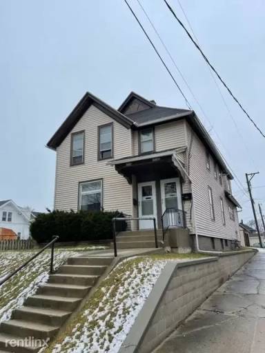 Main picture of 1718 S 10th St