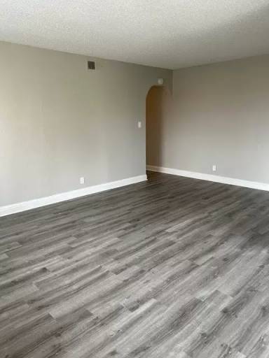 Main picture of 5912 Walerga Rd