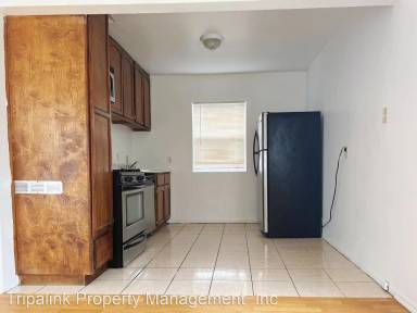 Main picture of 1142 W 35th St