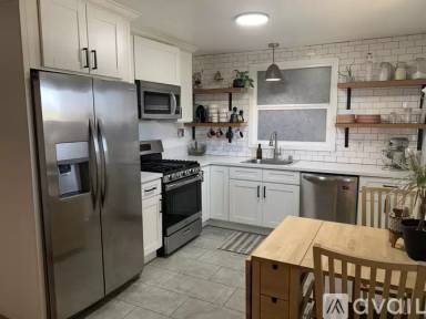 Main picture of 4201 W 159th St