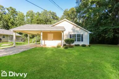 Main picture of 138 Pope Ln