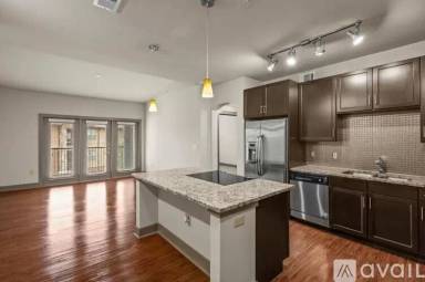 Main picture of 1097 Holly Ln