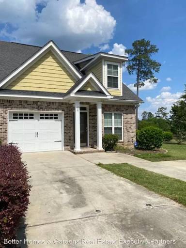 Main picture of 301 Buxton Ln