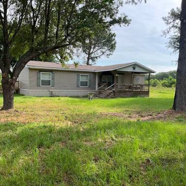 Main picture of 652 VZ County Road 1927