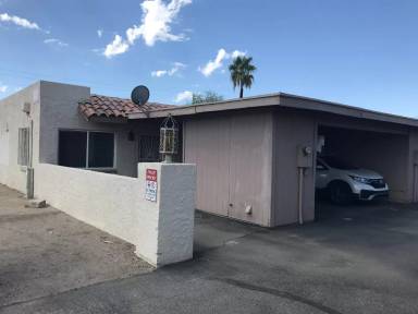 Main picture of 9010 N 9th St