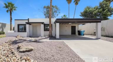 Main picture of 1835 N 37th Dr