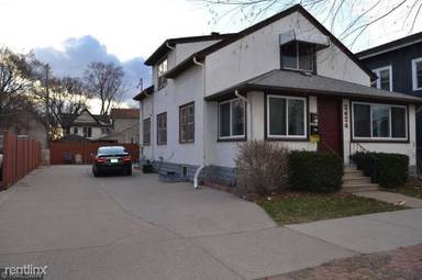 Main picture of 2424 5th St NE