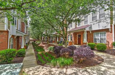 Main picture of 1127 Ilana Ct