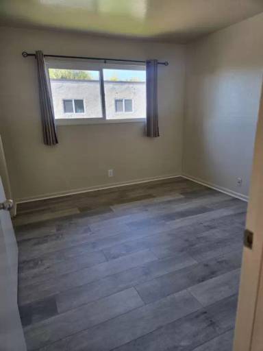Main picture of 965 Helen Ave