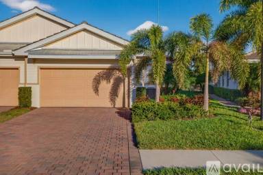 Main picture of 14567 Edgewater Cir